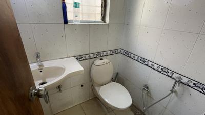 Bathroom Image of 400 Sq.ft 1 BHK Apartment / Flat for sale in Ajmera Greenfinity, Wadala East Mumbai for Rs. 12500000