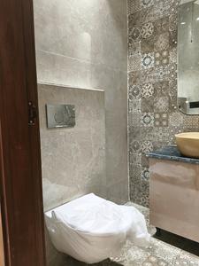 Common Bathroom Image of 2250 Sq.ft 3 BHK Builder Floor for sale in Uppal Southend, Sector 49 Gurgaon for Rs. 31000000