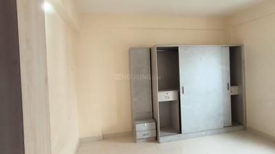 Bedroom Image of 1300 Sq.ft 2 BHK Apartment / Flat for rent in Neknampur Hyderabad for Rs. 35000