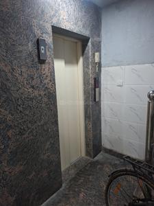 Bathroom Image of 720 Sq.ft 2 BHK Builder Floor for rent in Tagore Garden Extension New Delhi for Rs. 30000