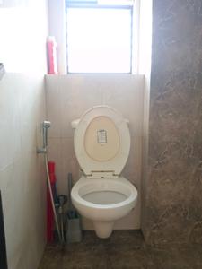 Common Bathroom Image of 912 Sq.ft 2 BHK Apartment / Flat for sale in Primarc Southwinds, Harinavi Kolkata for Rs. 5100000