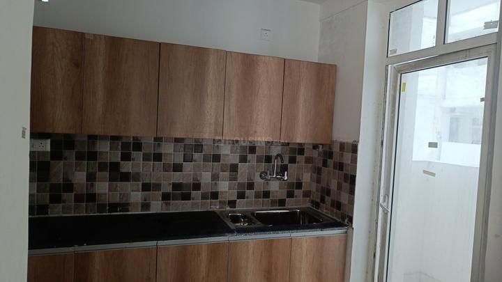 Prateek Grand Carnesia Main Image 1