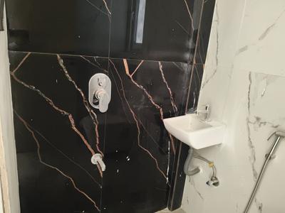 Image of 690 Sq.ft 2 BHK Apartment / Flat for rent in Ruparel Skygreens I, Kandivali West, Mumbai for Rs. 50000
