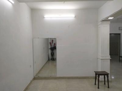 Living Room Image of 1250 Sq.ft 3 BHK Apartment / Flat for sale in Vikaspuri New Delhi for Rs. 16100000