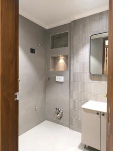 Common Bathroom Image of 1850 Sq.ft 4 BHK Builder Floor for sale in Indirapuram Ghaziabad for Rs. 23500000