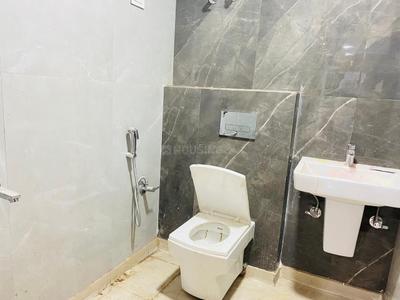 Image of 1450 Sq.ft 3 BHK Apartment / Flat for sale in Capital Metro Height, Sector 72, Noida for Rs. 5850000