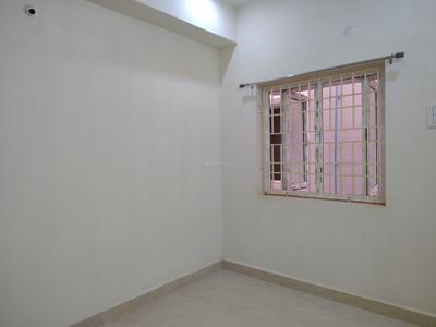 Bedroom Image of 700 Sq.ft 2 BHK Apartment / Flat for sale in Iyyappanthangal Chennai for Rs. 4690000