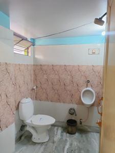 Bathroom Image of 1000 Sq.ft 2 BHK Apartment / Flat for rent in Krishnanagar Nadia for Rs. 7500