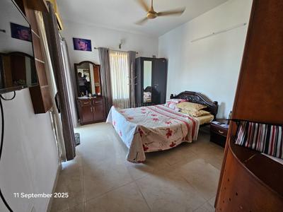 Bedroom Image of 1100 Sq.ft 2 BHK Apartment / Flat for sale in ABAD Marine Plaza, Marine Drive Kochi for Rs. 12000000