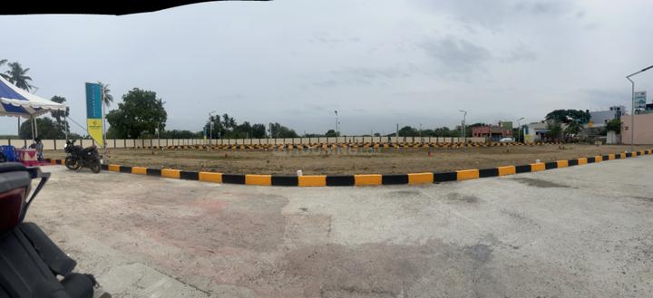 Titan Square  Main Image 1