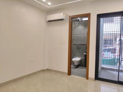 Bedroom Image of 1800 Sq.ft 3 BHK Apartment / Flat for sale in Adani Brahma Samsara Vilasa, Sector 63 Gurgaon for Rs. 34000000
