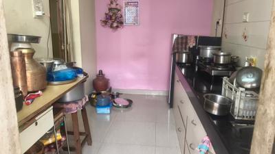 Kitchen Image of 680 Sq.ft 2 BHK Apartment / Flat for sale in Borivali West Mumbai for Rs. 16500000