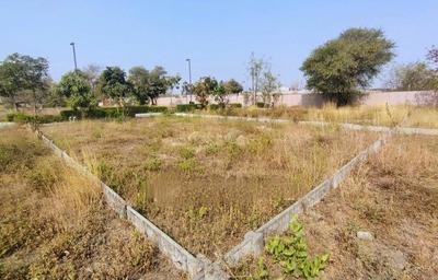 Lokmanya Colony Plot View 1