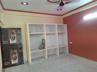 Bedroom Image of 1300 Sq.ft 2 BHK Builder Floor for rent in Krishna Nagar Kanpur for Rs. 14000