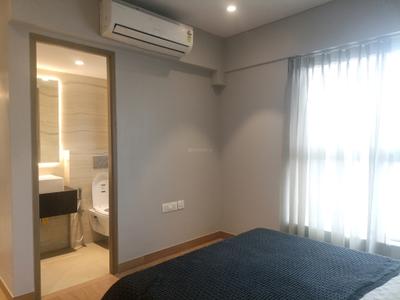 Bedroom Image of 1635 Sq.ft 3 BHK Apartment / Flat for sale in Cosmos Majestic Tower, Prabhadevi Mumbai for Rs. 52500000