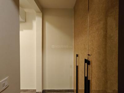 Bedroom Image of 1800 Sq.ft 3 BHK Builder Floor for rent in South Extension II New Delhi for Rs. 135000