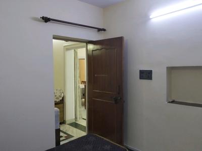 Bedroom Image of 1200 Sq.ft 3.5 BHK Apartment / Flat for rent in Mayur Vihar Phase 1 Pocket 2 RWA, Mayur Vihar Phase 1 New Delhi for Rs. 56000