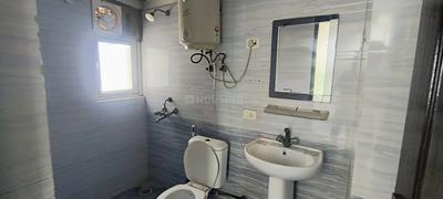 Image of 950 Sq.ft 2 BHK Apartment / Flat for rent in Gardenia Glory, Sector 46, Noida for Rs. 29600
