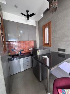 Kitchen Image of 800 Sq.ft 1 BHK Builder Floor for rent in DLF Phase 3 Gurgaon for Rs. 38000