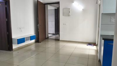 Living Room Image of 1150 Sq.ft 2.5 BHK Apartment / Flat for rent in Gulshan Botnia, Sector 144 Noida for Rs. 36000