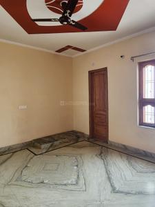 Bedroom Image of 1100 Sq.ft 2 BHK Villa for rent in Sector 2 Faridabad for Rs. 15000