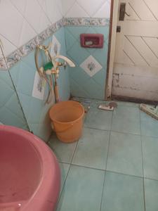 Bathroom Image of 1850 Sq.ft 3 BHK Independent House for sale in Akota Vadodara for Rs. 9500000