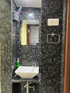 Bathroom Image of 1100 Sq.ft 2 BHK Apartment / Flat for rent in Trimurti Nagar Nagpur for Rs. 25000