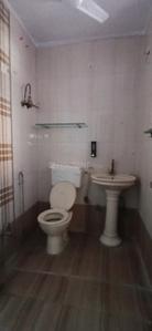 Bathroom Image of 1380 Sq.ft 2.5 BHK Builder Floor for rent in Sector 49 Faridabad for Rs. 21000