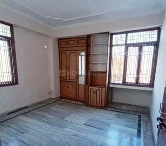 Bedroom Image of 1800 Sq.ft 3 BHK Independent House for rent in Harmu Ranchi for Rs. 60000