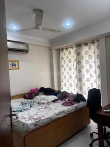 Bedroom Image of 1600 Sq.ft 2 BHK Apartment / Flat for rent in Sarva Priya Apartments, Hauz Khas New Delhi for Rs. 135000