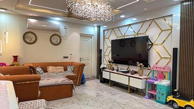 Living Room Image of 1200 Sq.ft 2 BHK Builder Floor for sale in Picnic Garden Kolkata for Rs. 7200000