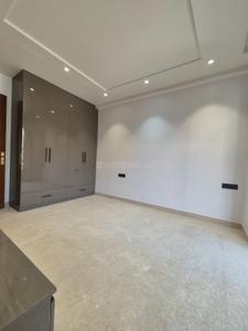 Bedroom Image of 1350 Sq.ft 3 BHK Builder Floor for sale in Raja Garden New Delhi for Rs. 24000000