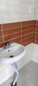 Bathroom Image of 1637 Sq.ft 3 BHK Apartment / Flat for rent in Roberts Lines Lucknow for Rs. 20000