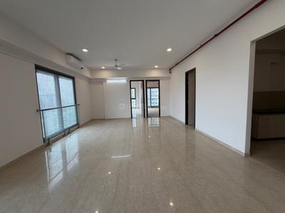 Hall Image of 2000 Sq.ft 4 BHK Apartment / Flat for rent in Adani Ten BKC, Bandra East Mumbai for Rs. 320000