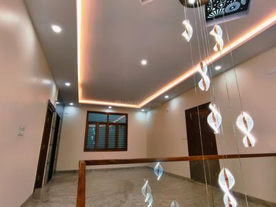 Hall Image of 4600 Sq.ft 5 BHK Independent House for sale in Vidyaranyapura Bengaluru for Rs. 29500000