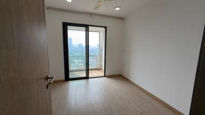 Bedroom Image of 1000 Sq.ft 2 BHK Apartment / Flat for sale in Lodha New Cuffe Parade, Sion Mumbai for Rs. 30500000