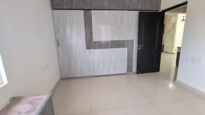 2.5 BHK Flat