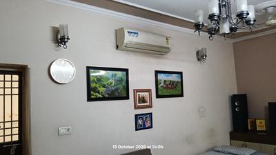 Hall Image of 900 Sq.ft 2 BHK Apartment / Flat for sale in Mayur Vihar Phase 3 New Delhi for Rs. 16900000