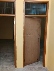 Bedroom Image of 1300 Sq.ft 2 BHK Independent House for rent in Guramba Lucknow for Rs. 13000