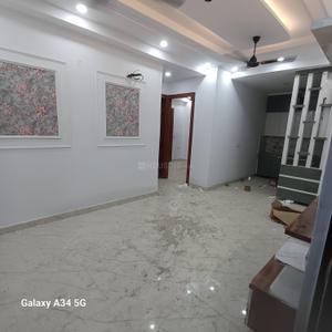 Hall Image of 950 Sq.ft 2 BHK Builder Floor for sale in Avenue 1, Sector 73 Noida for Rs. 3500000
