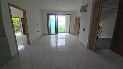 Living Room Image of 2475 Sq.ft 3 BHK Apartment / Flat for sale in V P Akshar Paradise, Paldi Ahmedabad for Rs. 21000000