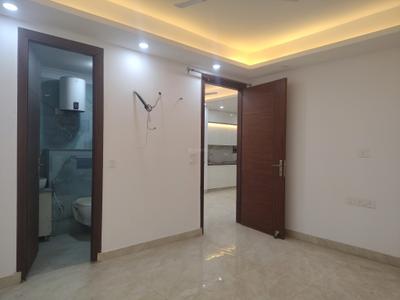 Bedroom Image of 1800 Sq.ft 4 BHK Builder Floor for sale in Freedom Fighters Enclave New Delhi for Rs. 19000000