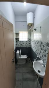 Bathroom Image of 799 Sq.ft 1 BHK Builder Floor for rent in Mahadevapura Bengaluru for Rs. 25000
