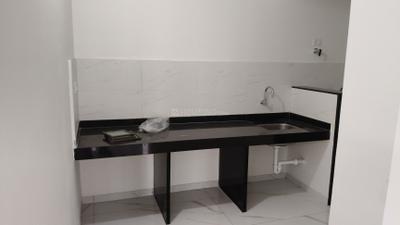 Kitchen Image of 980 Sq.ft 2 BHK Apartment / Flat for rent in Kohinoor Sapphire III, Tathawade Pune for Rs. 24999
