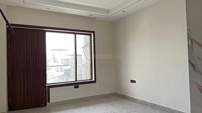 Bedroom Image of 2430 Sq.ft 3 BHK Builder Floor for sale in Sector 28 Faridabad for Rs. 27000000