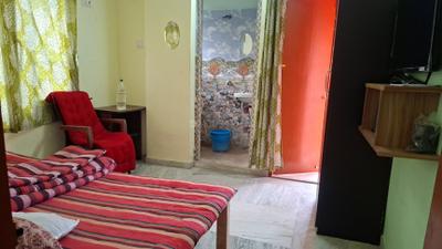 Bedroom Image of 370 Sq.ft 1 RK Apartment / Flat for rent in Keshtopur Kolkata for Rs. 11000