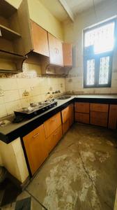 Kitchen Image of 1206 Sq.ft 2 BHK Builder Floor for rent in Sector 47 Noida for Rs. 27000