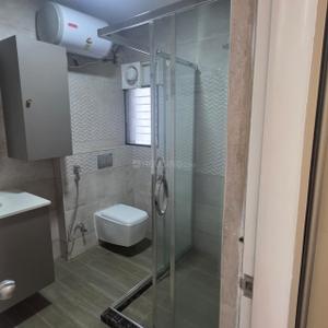 Bathroom Image of 2600 Sq.ft 3.5 BHK Apartment / Flat for rent in Embassy Orchid Apartment, Armane Nagar Bengaluru for Rs. 330000
