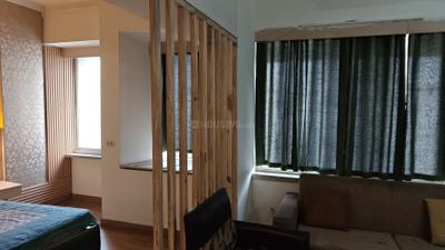 Living Room Image of 650 Sq.ft 1 BHK Apartment / Flat for rent in Assotech Cabana, Indirapuram Ghaziabad for Rs. 26000