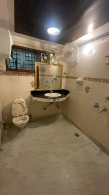 Image of 1300 Sq.ft 2 BHK Apartment / Flat for rent in Lajpat Nagar, New Delhi for Rs. 69000